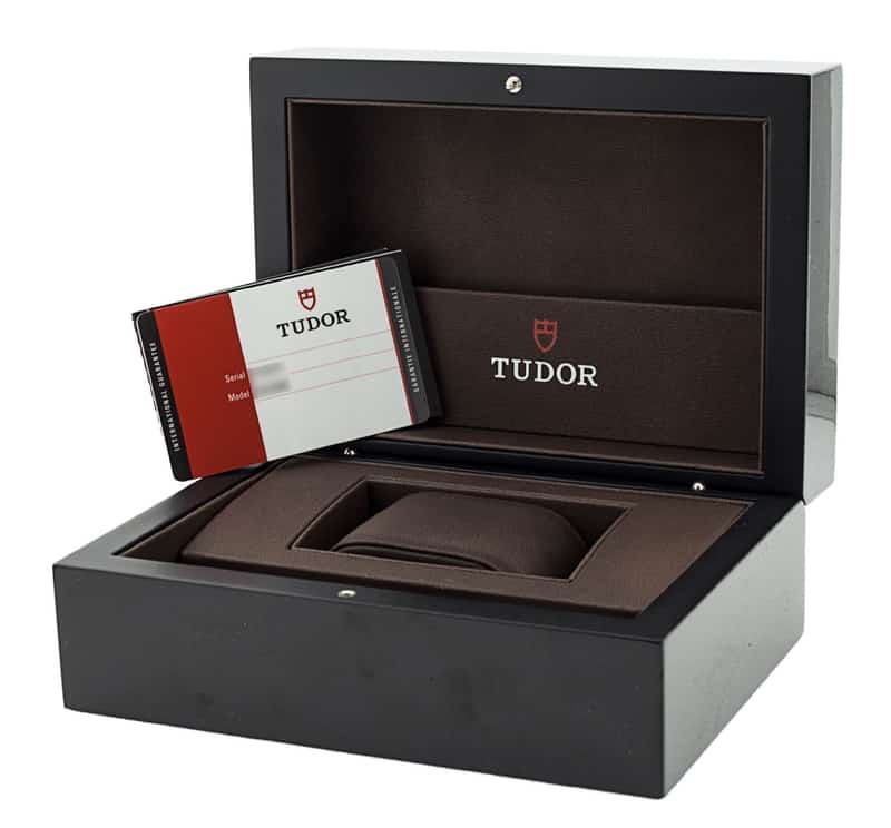Tudor Heritage Black Bay 79250BB